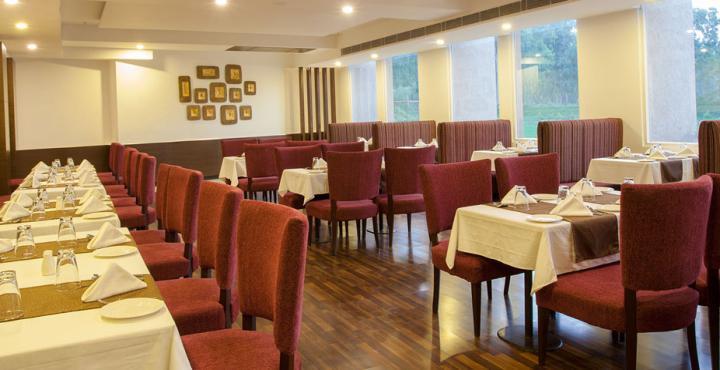 Velvet Clarks Exotica Hotel Zirakpur Kültér fotó